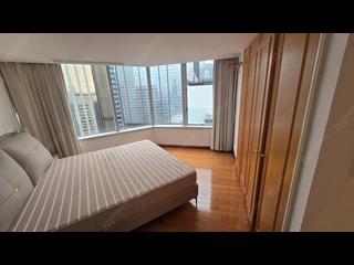 Wan Chai - Convention Plaza Apartments 06