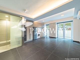 Sai Ying Pun - Wah Fai Court 06