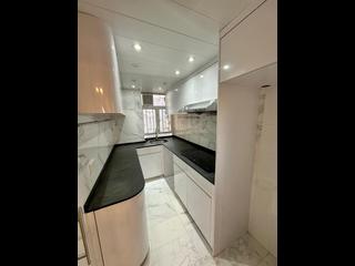 Wan Chai - Yick Shing Mansion 07