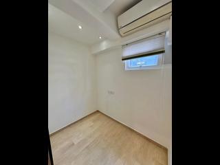 Wan Chai - Yick Shing Mansion 08