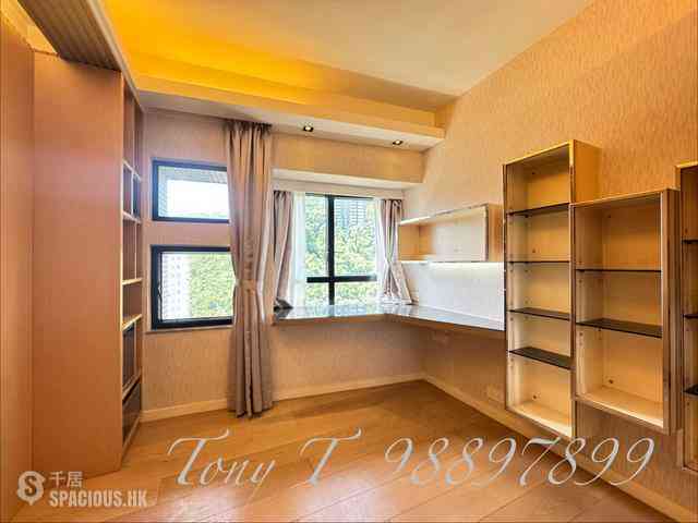 Mid Levels Central - Birchwood Place 06