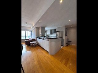 Mid Levels Central - The Grand Panorama Block 2 03