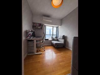 Mid Levels Central - The Grand Panorama Block 2 08