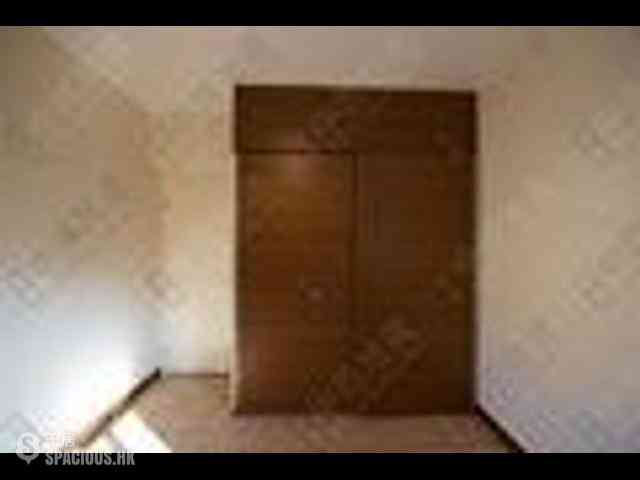 Pok Fu Lam - Baguio Villa Block 25 04