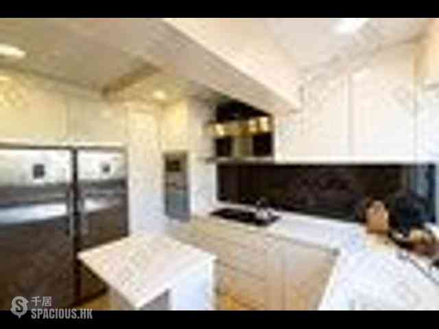 Pok Fu Lam - Baguio Villa Block 25 09