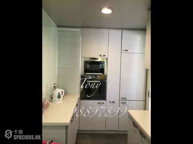 Mid Levels Central - Hong Lok Mansion 07