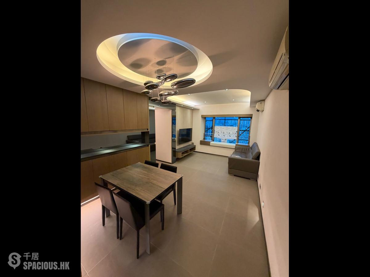 West Kowloon - Sorrento Phase 1 Block 5 01