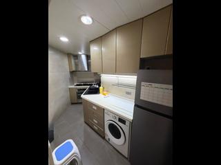 West Kowloon - Sorrento Phase 1 Block 5 03