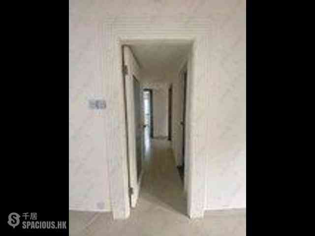 Mid Levels West - Fortune Gardens Block B 01