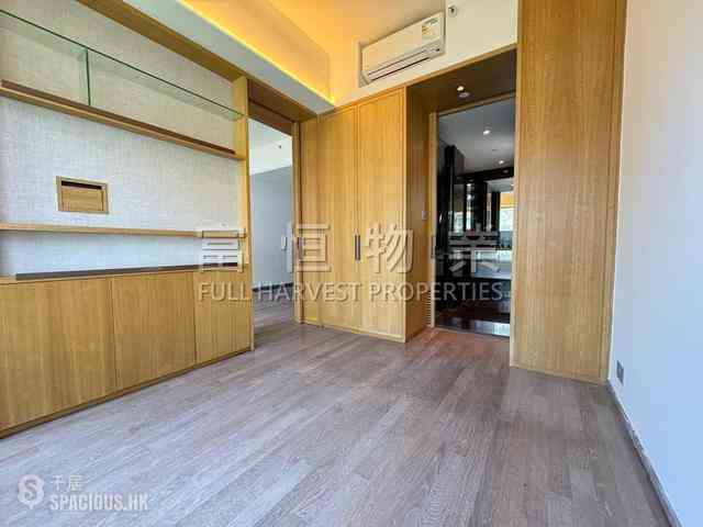 跑馬地 - Eight Kwai Fong Happy Valley 04