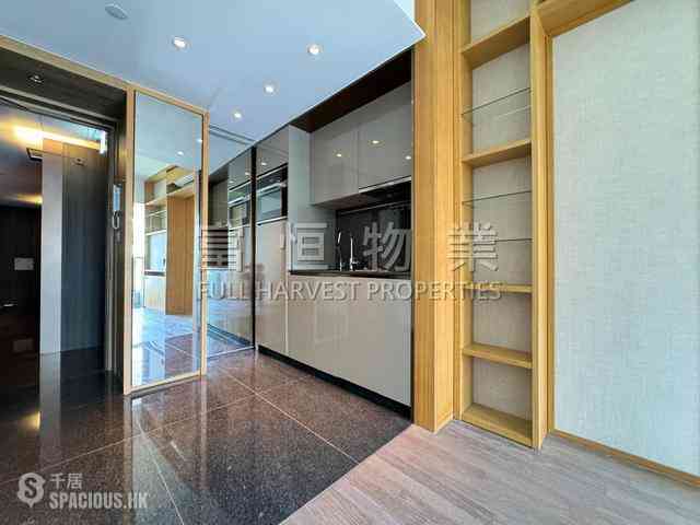 跑馬地 - Eight Kwai Fong Happy Valley 03