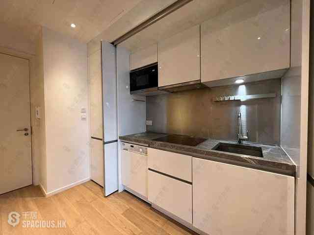 Mid Levels Central - The Morgan 12