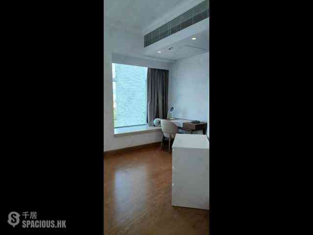 Mid Levels Central - Regence Royale Tower 1 10
