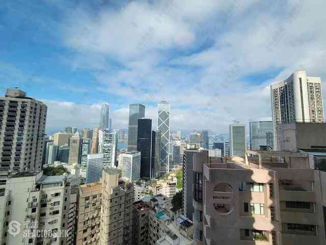 Mid Levels Central - Regence Royale Tower 1 15