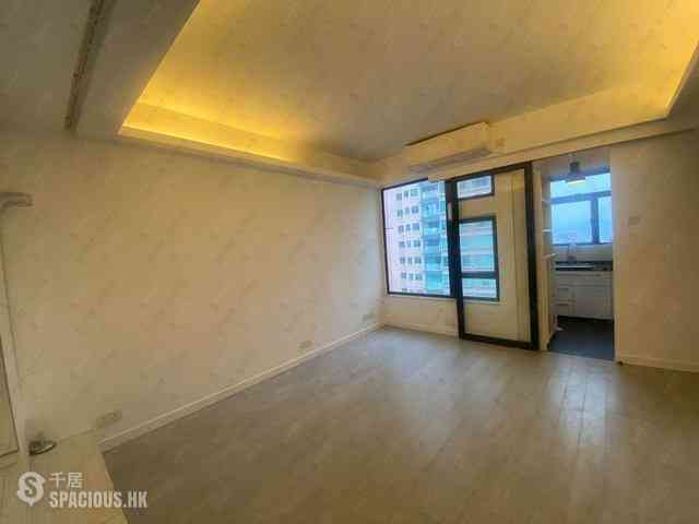 Mid Levels West - Park Height 18