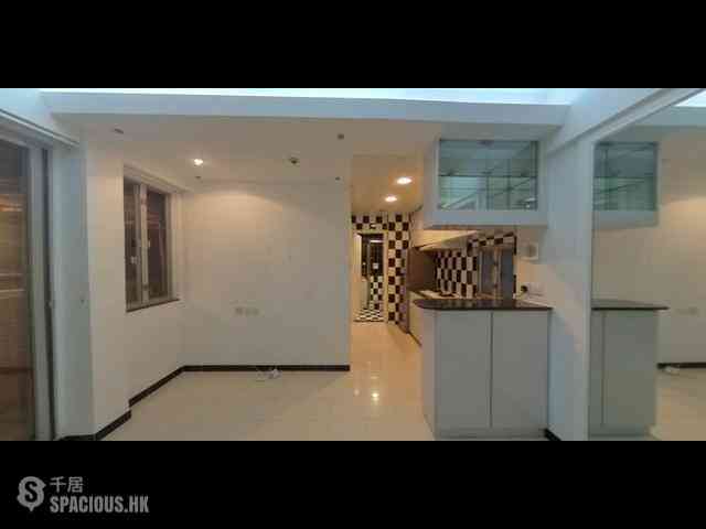 Sai Ying Pun - Kingsfield Tower Block B 01