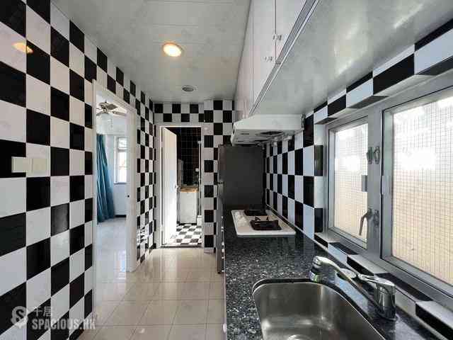 Sai Ying Pun - Kingsfield Tower Block B 16