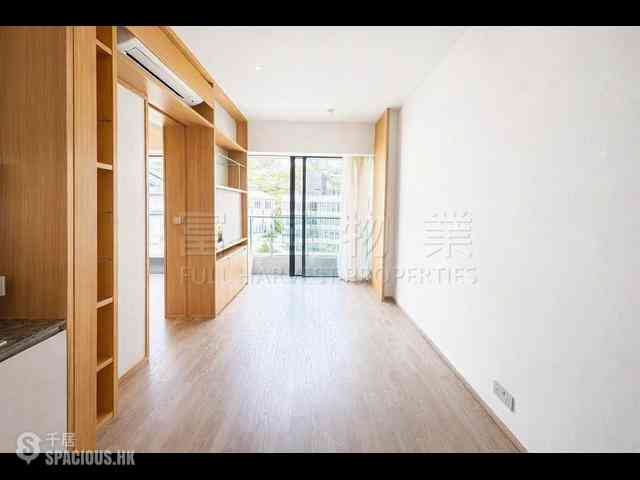 跑馬地 - Eight Kwai Fong Happy Valley 01
