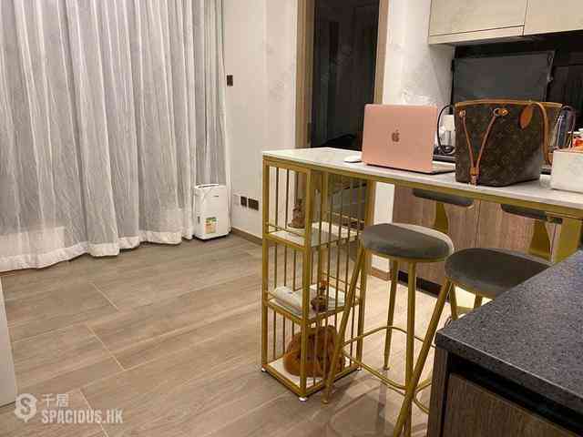 Sai Ying Pun - One・Artlane 03