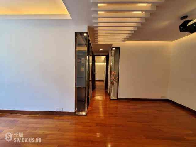 Mid Levels East - Grandview Tower 03
