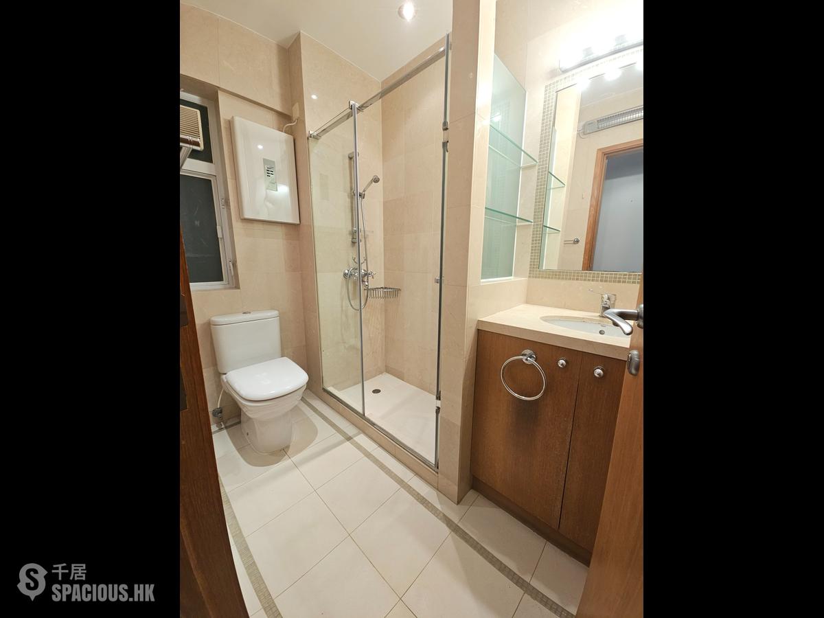 Mid Levels Central - Botanic Terrace Block A 01