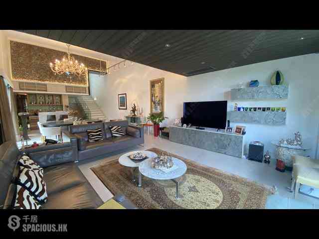 Chung Hom Kok - 13-25, Ching Sau Lane 03