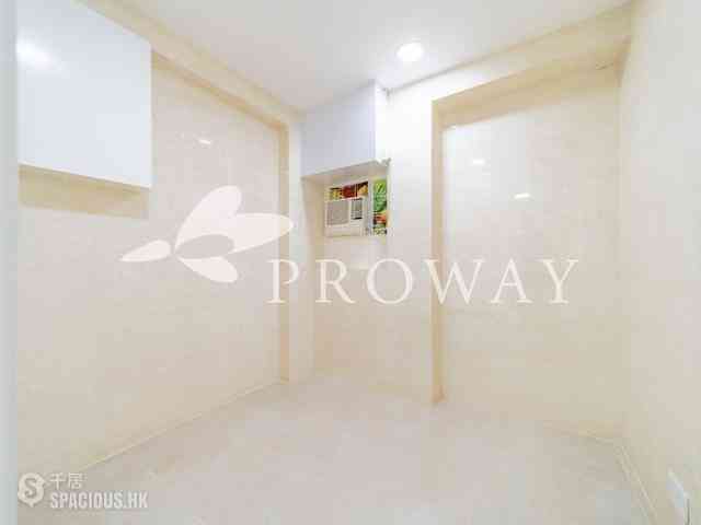 Mid Levels Central - Kam Yuen Mansion 13