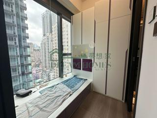 Sai Ying Pun - Two・Artlane 04
