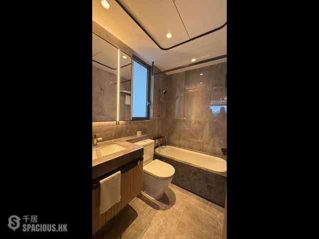 Chai Wan - The Headland Residences 07