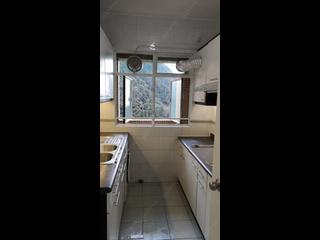 Mid Levels Central - Hillsborough Court 05