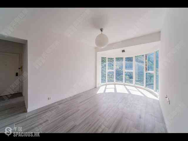 Mid Levels Central - Hillsborough Court 04