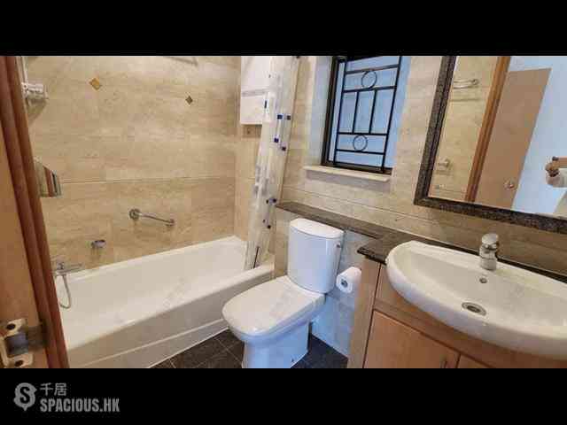 Shek Tong Tsui - The Belcher's Phase 1 Block 1 04