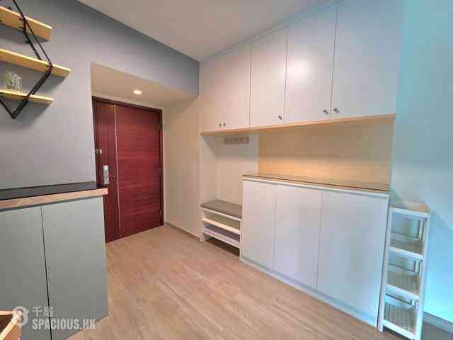 Tung Chung - Coastal Skyline Phase 3 La Rossa 03