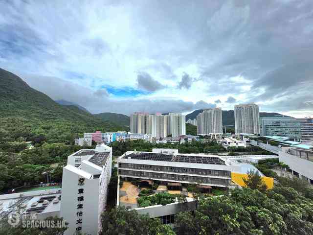 Tung Chung - Coastal Skyline Phase 3 La Rossa 09