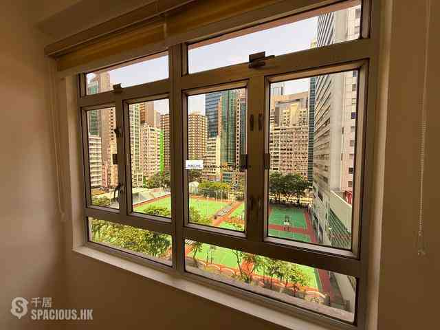 Wan Chai - Chiu Hin Mansion 10