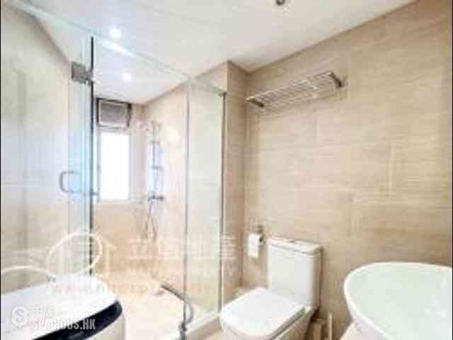 Mid Levels Central - Jing Tai Garden Mansion 12