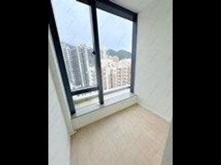 Sai Ying Pun - Des Voeux W Residence 04