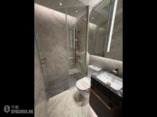 Sai Ying Pun - Des Voeux W Residence 09
