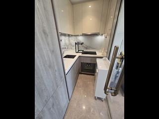 Cheung Sha Wan - Grand Victoria Phase 2 Grand Victoria II Tower 5 04