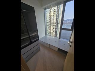 Cheung Sha Wan - Grand Victoria Phase 2 Grand Victoria II Tower 5 06