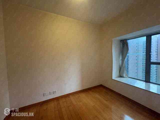 Wan Chai - The Zenith Phase 1 Block 2 08