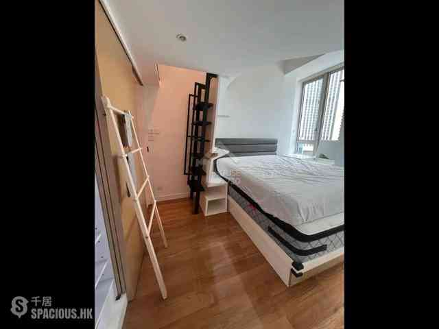 Wan Chai - The Avenue Phase 2 Block 1 04