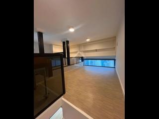 Wan Chai - The Avenue Phase 2 Block 1 05