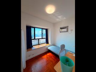 Shek Tong Tsui - Yick Fung Garden Block A 04