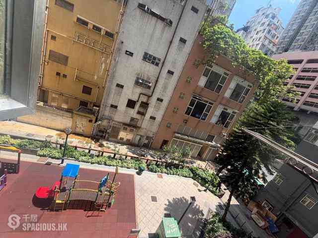 Sai Ying Pun - Chung Ah Building 09