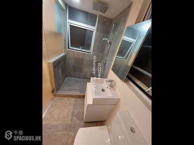 Sai Ying Pun - 2B, Second Street 14