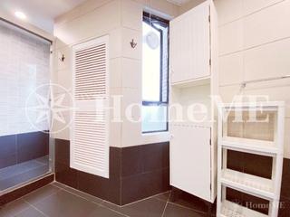 Mid Levels Central - Birchwood Place 07