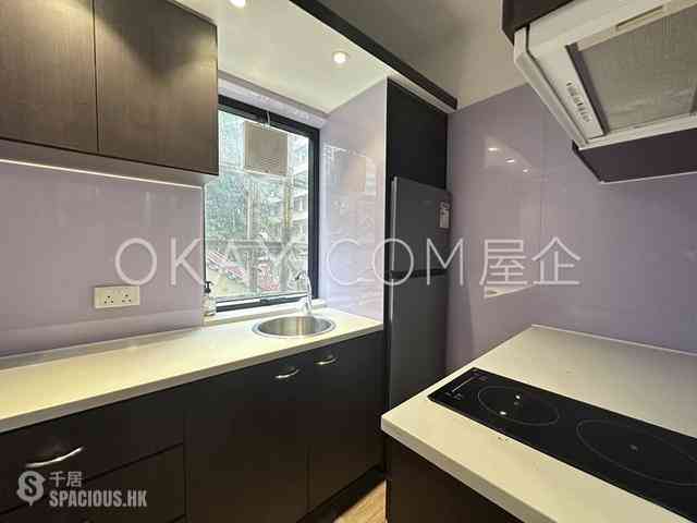 Wan Chai - Hong Fook Building 07