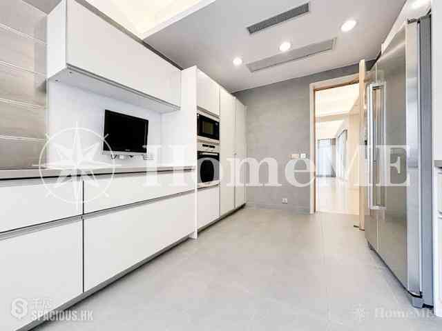 Pok Fu Lam - 18-24, Bisney Road 11