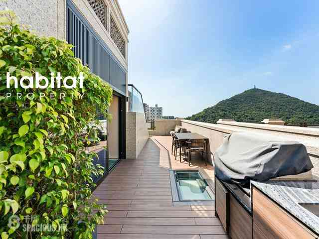 Pok Fu Lam - Mount Pokfulam 18